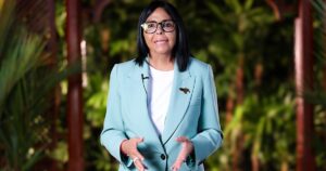 Delcy Rodríguez defiende el acuerdo con Trump y afirma que Venezuela mantendrá la soberanía sobre sus recursos