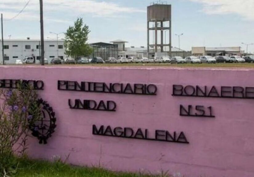 Detienen a 15 funcionarios por torturas y y violaciones a mujeres en una cárcel de Buenos Aires: «Bésame las botas»