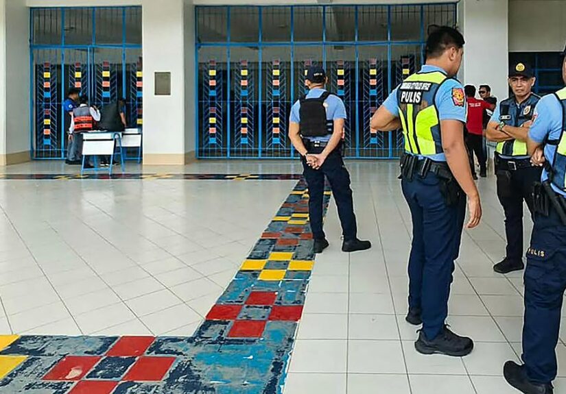 Dos muertos en un tiroteo en un instituto en Filipinas retransmitido en directo