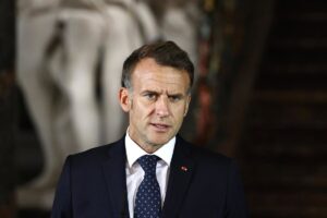 El Consejo Constitucional francés tumba la prohibición de uso de redes sociales para los menores de 15 años
