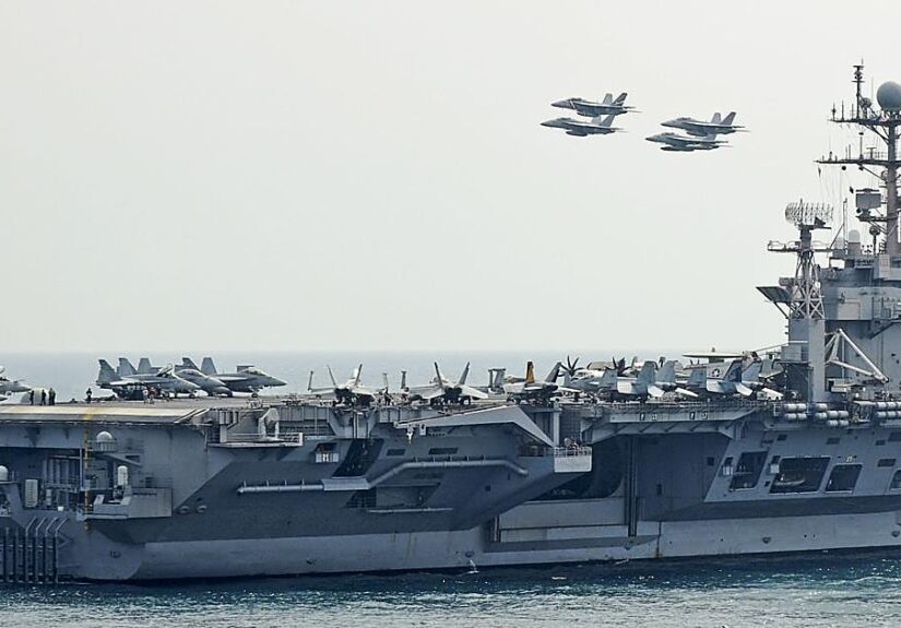 El desgaste de la guerra se siente en los portaaviones de EE.UU.