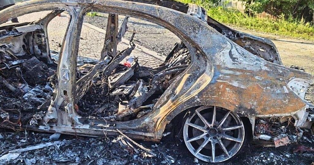 El director ejecutivo de una fábrica rusa de drones, herido de gravedad en un atentado con bomba en su coche