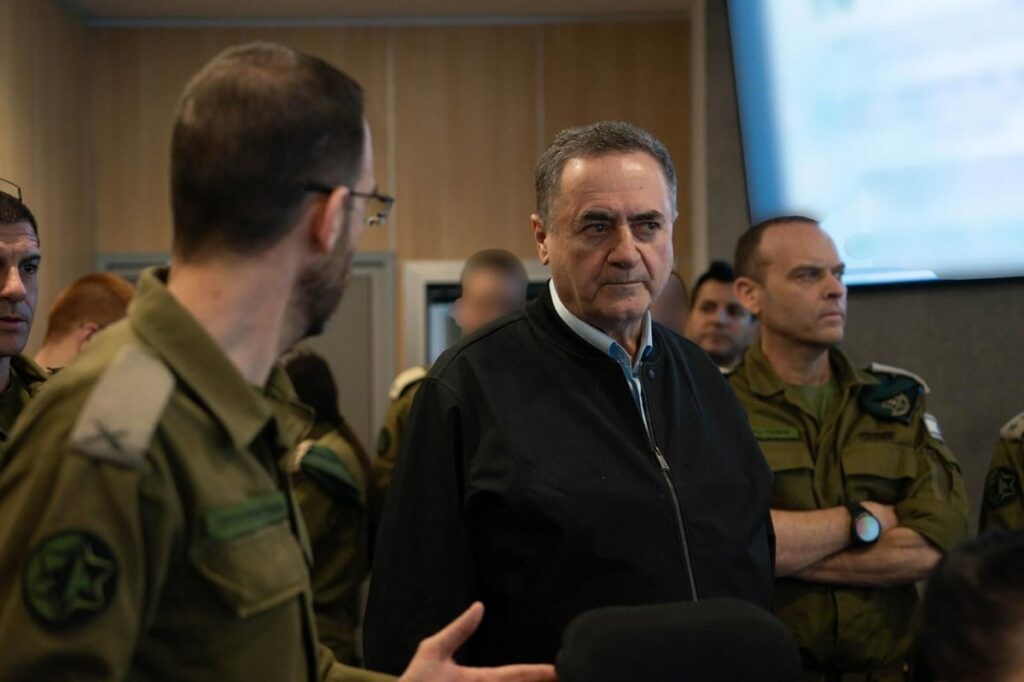 El ministro de Defensa israelí anuncia la destitución del jefe en Cisjordania del Ejército y el cuerpo niega tal cambio