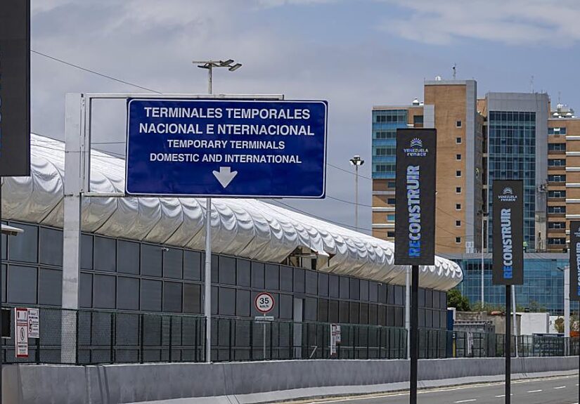 El principal aeropuerto de Venezuela reabrirá el 1 de septiembre tras los daños causados por el doble terremoto