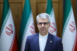 Irán afirma que hay un entendimiento con Omán para la gestión de Ormuz pero trabajan en una declaración conjunta