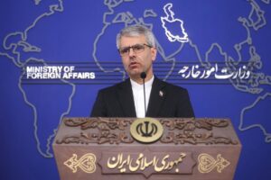 Irán señala que todos sus interlocutores permanecen este lunes en el país tras afirmar Trump nuevas negociaciones