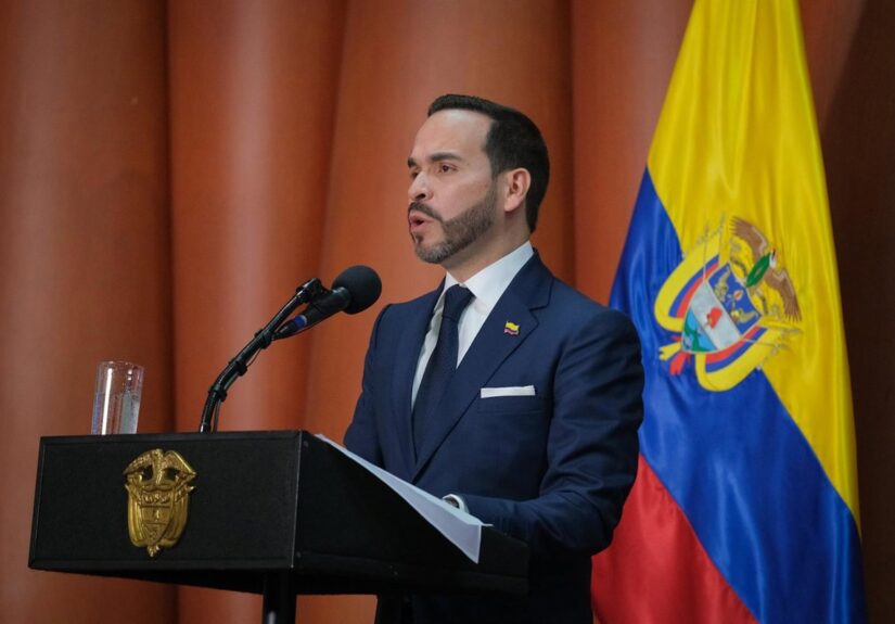 La Justicia colombiana admite una demanda de nulidad contra la elección de De la Espriella