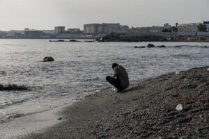 La UE trabaja ya en ofrecer a España el refuerzo de Frontex y Europol ante la todavía "compleja" situación de Ceuta