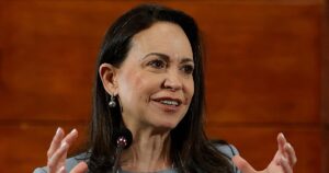 La rehabilitación de partidos y de opositores, próximo reto de la mesa de diálogo en Venezuela