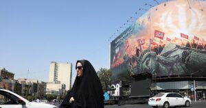 La vieja guardia toma el mando en Irán para una guerra larga con EE.UU.