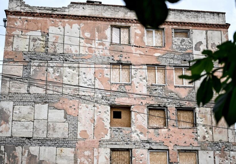 Las autoridades de Jersón instan a sus residentes a abandonar la ciudad ante los crecientes ataques de Rusia