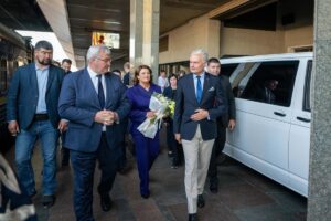 Líderes nórdicos y bálticos llegan a Kiev para concretar con Zelenski su programa conjunto de defensa aérea