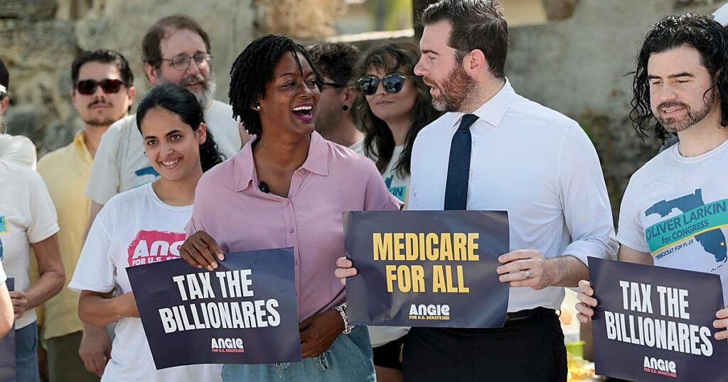 Los demócratas de Florida, el estado 'anticomunista', eligen a una socialista en las primarias al Senado