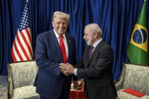Lula reclama ante Trump que los aranceles de EEUU a Brasil carecen de fundamento