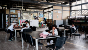 Mineducación acusa a anterior Gobierno de promover ideología de género en colegios