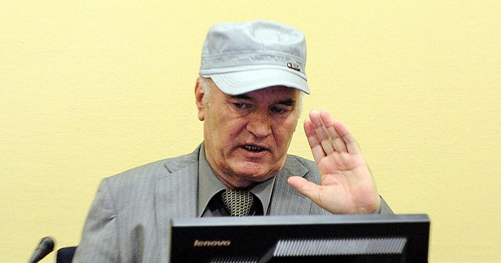Muere Ratko Mladic, el ex jefe militar serbobosnio conocido como el 'Carnicero de Bosnia'