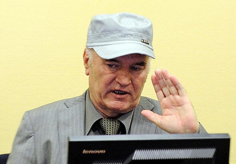 Muere Ratko Mladic, el ex jefe militar serbobosnio conocido como el 'Carnicero de Bosnia'