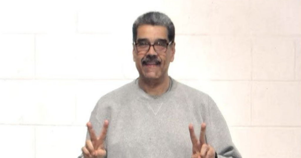 Nicolás Maduro reaparece desde la cárcel de Nueva York con unas fotos y un mensaje: «Venezuela renacerá»