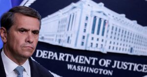 Nombran a Todd Blanche, exabogado de Trump, fiscal general de EE.UU.