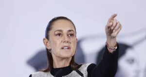 Sheinbaum prepara una 'ley mordaza' en México para controlar a los medios de comunicación