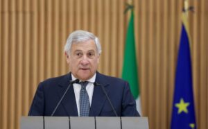 Tajani defiende que la exclusión de España de Schengen "se ajusta a los tratados" de la UE