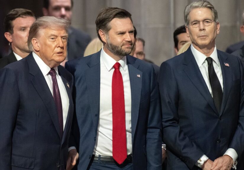 Trump amenaza a Canadá con consecuencias "mucho peores" si sus "payasos" dirigentes no "entran en vereda"