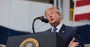 Trump anuncia que EE.UU. ha tomado el control de parte de las reservas de petróleo de Venezuela