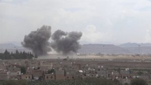 Un ataque aéreo de la insurgencia hutí deja al menos siete muertos y 35 heridos en el puerto yemení de Moca