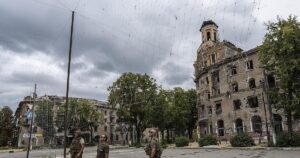 Viaje a las ruinas de Druzhkivka, donde se decide el destino de Ucrania