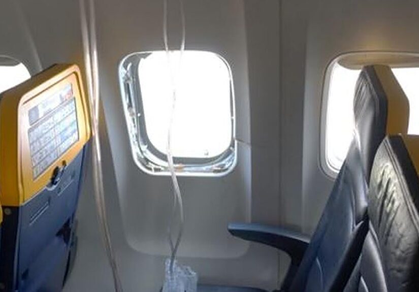 claves del informe del viajero succionado por una ventanilla de avión
