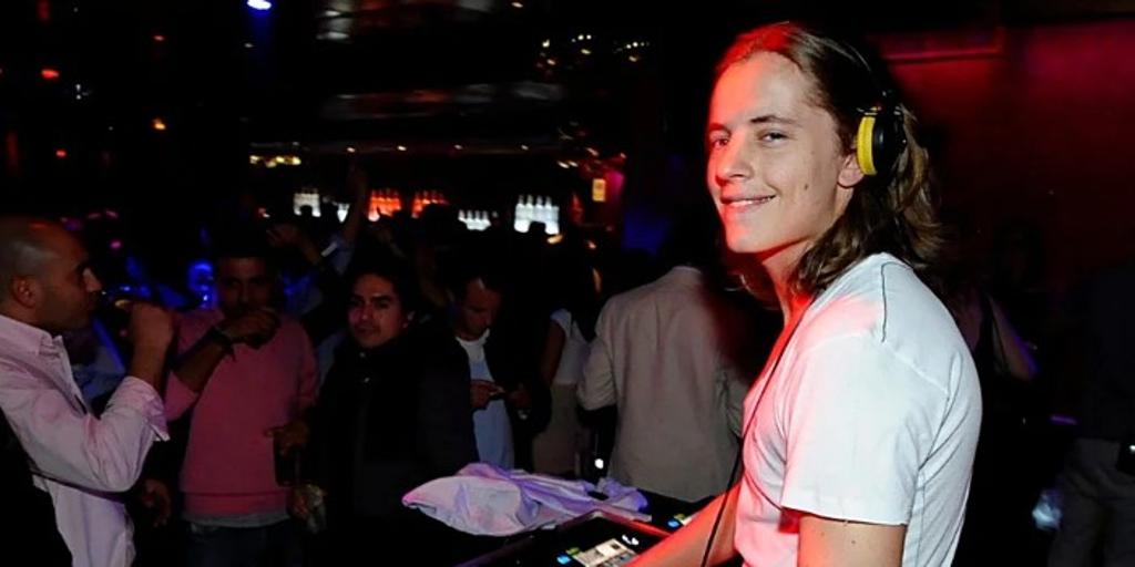 las discotecas parisinas comienzan a cerrar en masa