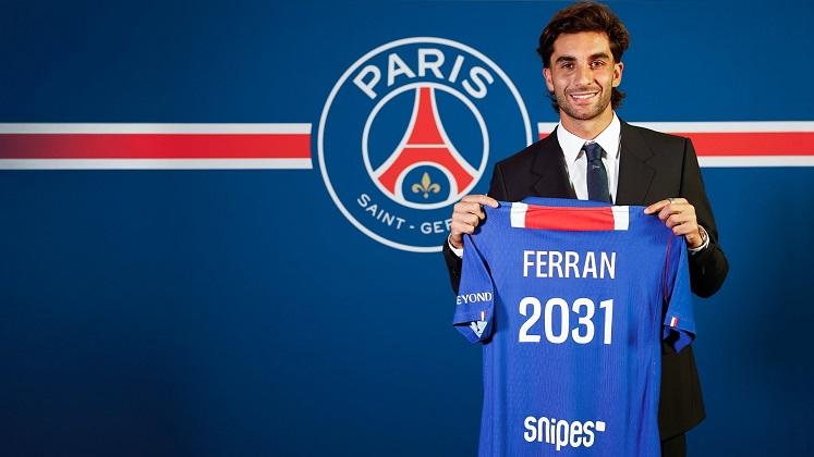 ¡Cambio de gigante! Ferran Torres deja Barcelona y jugará con el PSG hasta 2031
