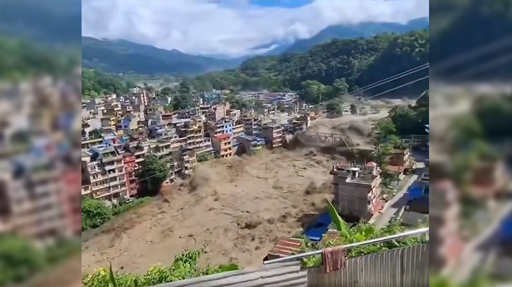 ¡Devastador! Videos muestran la fuerza de la inundación que golpeó a Nepal
