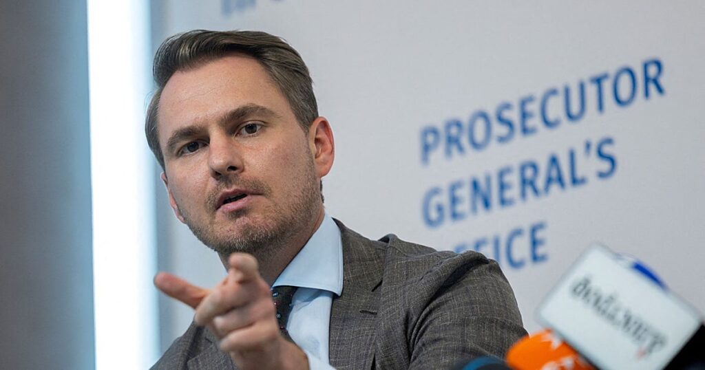 Zelenski reclama a los parlamentarios que respalden «cuanto antes» el cese del fiscal general de Ucrania