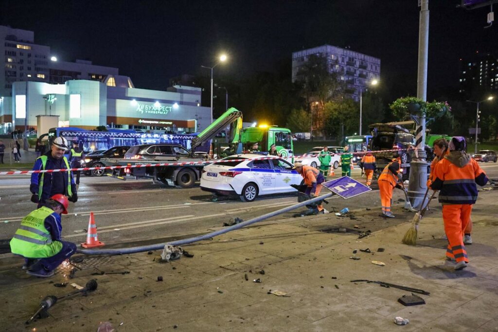 Al menos once muertos en el oeste de Irán tras la explosión de un camión cisterna