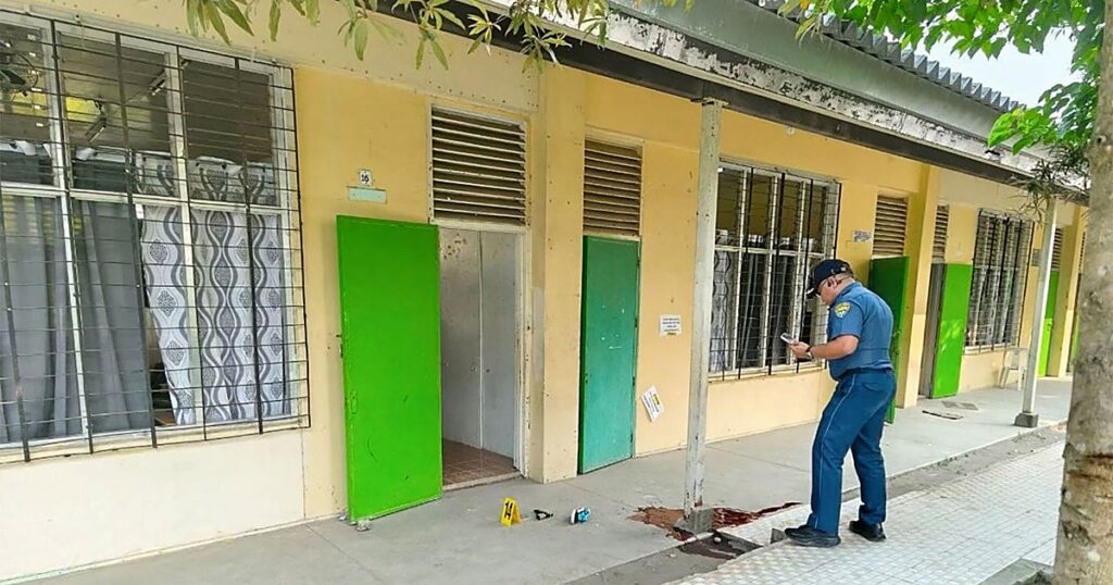 Al menos tres estudiantes mueren y seis resultan heridos en un tiroteo en una escuela del sur de Filipinas