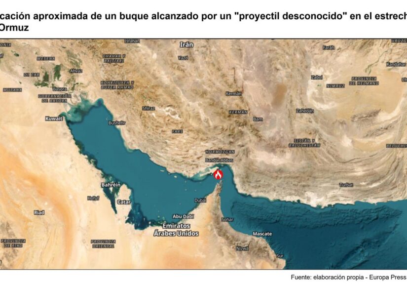 Alcanzado por un "proyectil desconocido" un buque en el estrecho de Ormuz