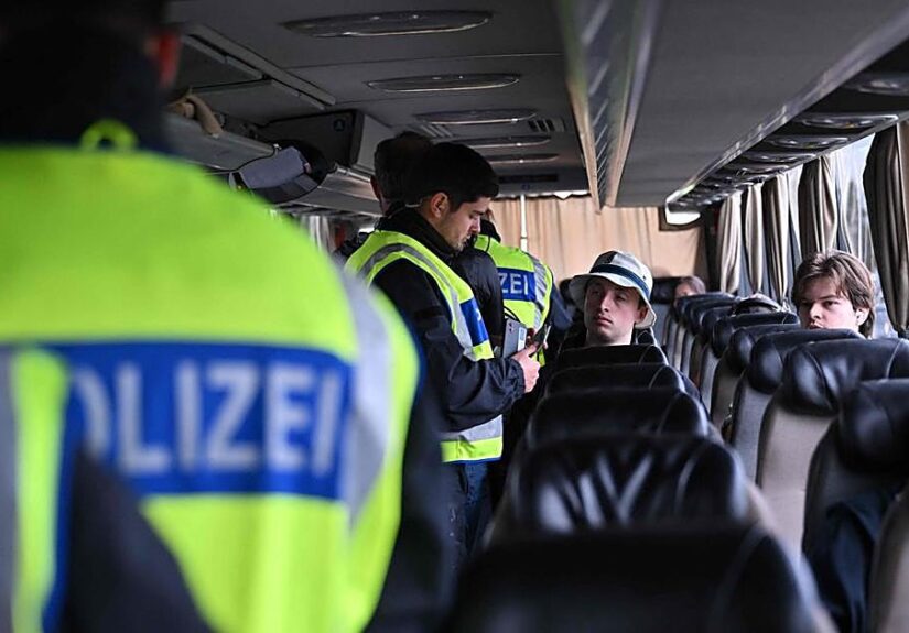Alemania, Austria, Dinamarca, Grecia y Países Bajos acuerdan abrir centros de deportación fuera de la UE para inmigrantes