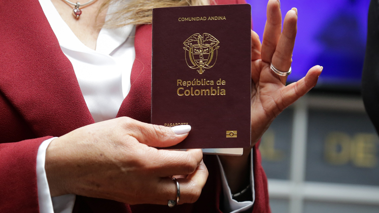 Cancillería declara urgencia manifiesta para garantizar expedición de pasaportes