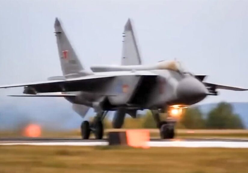 Cazas finlandeses y suecos interceptan aviones rusos en espacio aéreo internacional sobre el mar Báltico