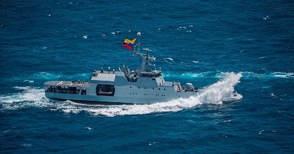 De la Espriella quiere reconvertir barcos de la Armada colombiana en prisiones para aislar narcos peligrosos en alta mar