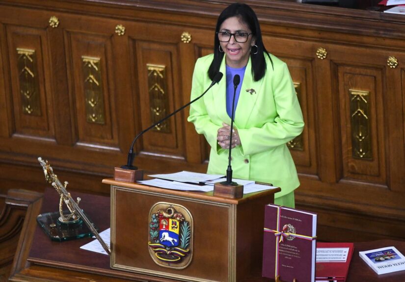Delcy Rodríguez asegura que "habrá" elecciones cuando Venezuela "esté preparada"