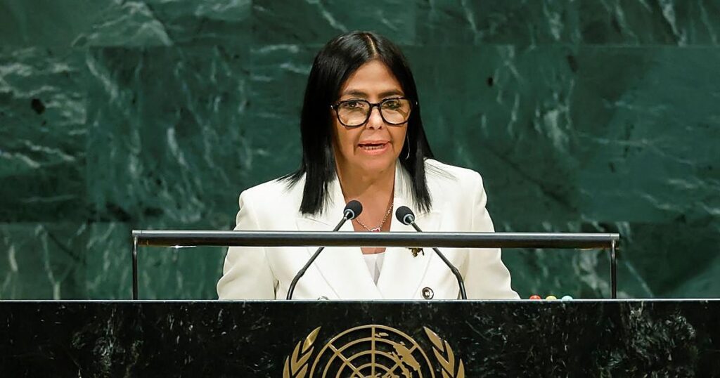 Delcy promete ante la ONU que habrá elecciones, pero que ella asumirá la transición política