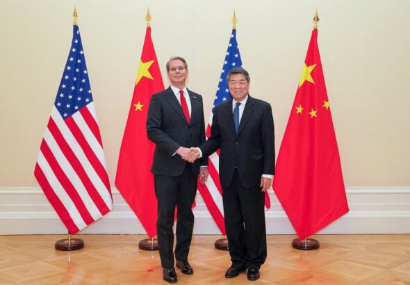 EEUU propone a China un "mecanismo de notificación" mutua sobre IA