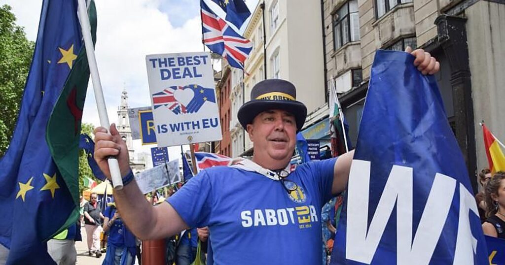 El Reino Unido ya considera su regreso a la UE diez años después del Brexit