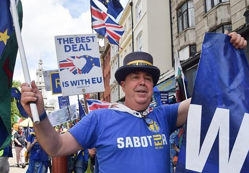 El Reino Unido ya considera su regreso a la UE diez años después del Brexit