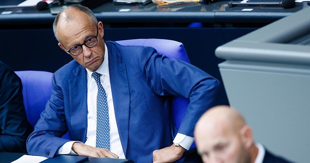 El canciller alemán Merz defiende que «remigración es sinónimo de limpieza étnica»