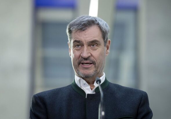 El líder de la CSU apoya a Merz y rechaza movimientos internos para reemplazar al canciller de Alemania