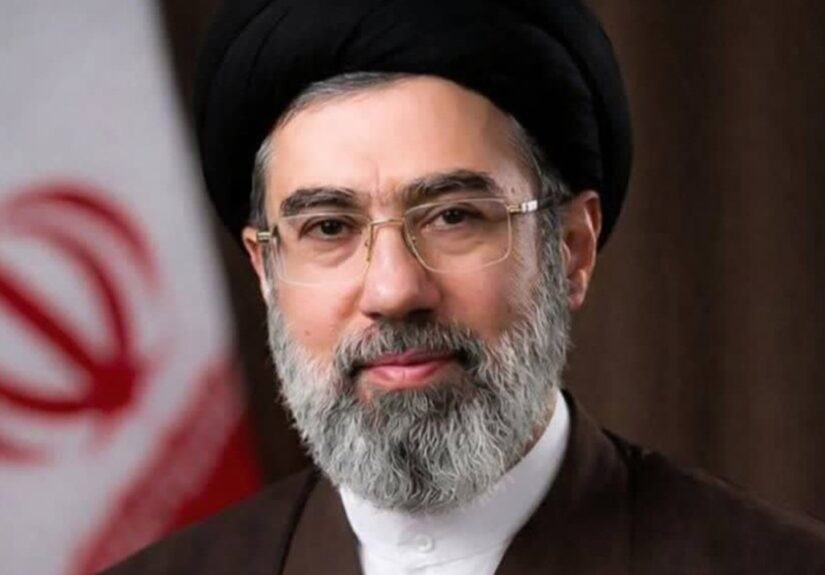 El líder supremo de Irán amenaza con "eliminar todas las fuerzas enemigas" del mar Arábigo