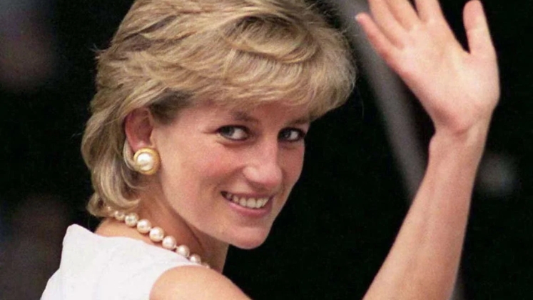 El nuevo libro de Charles Spencer revela los desprecios y tensiones que hundieron el matrimonio de Lady Di